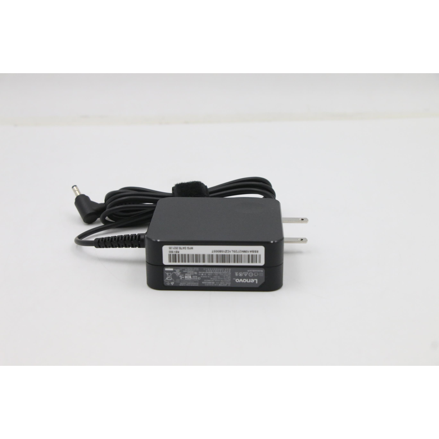 Lenovo 01FR146 Power Adapters & Inverters - Black